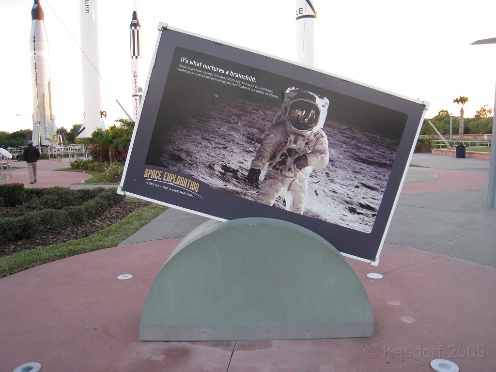 Disney 2010 D2 1210.jpg - January 9-11, 2010 Disney World Florida. Went to run the marathon. Sunday 5:40 AM start the race! Finish, go take a hot shower! Paul drove us over to Kennedy Space Center. Then buffet at Animal Kingdom for dinner!